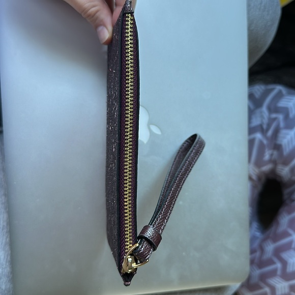 Coach - Small Wristlet with Glitter Heart Printed Oxblood Red F22705 - Used ONCE - Picture 4 of 5